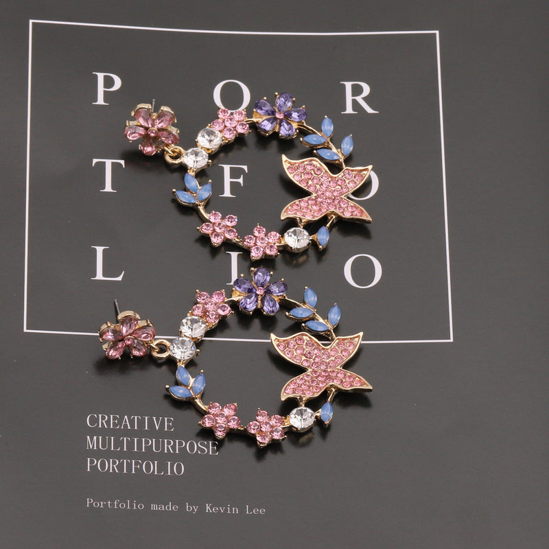 Käsintehty vintage Korvarengas