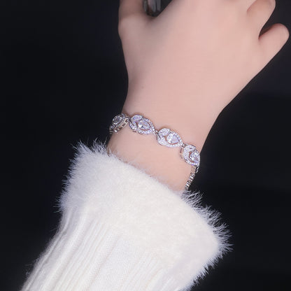 Romanttinen Rannekoru erityisiin hetkiin