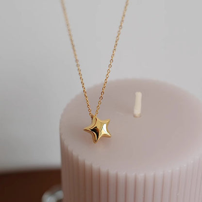 Herkkä käsityö Kaulakoru