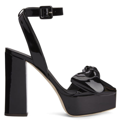 Kauniisti Valmistetut Ortopediset Sandaalit