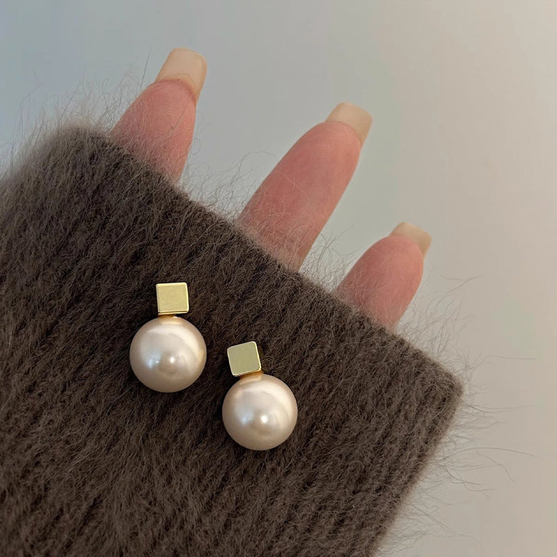 Hurmaava Koru jokaiseen tilaisuuteen