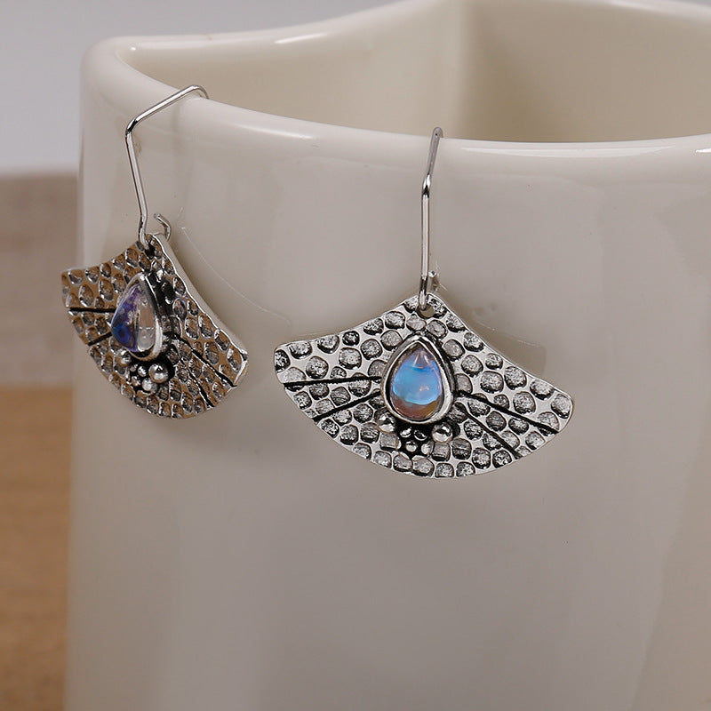 Käsintehty vintage Korvarengas