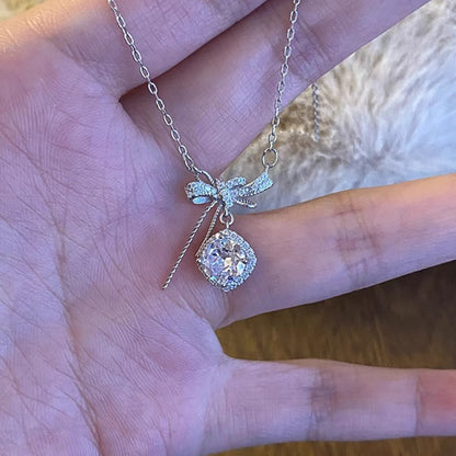 Elegantti Kaulakoru jokaiseen tilaisuuteen