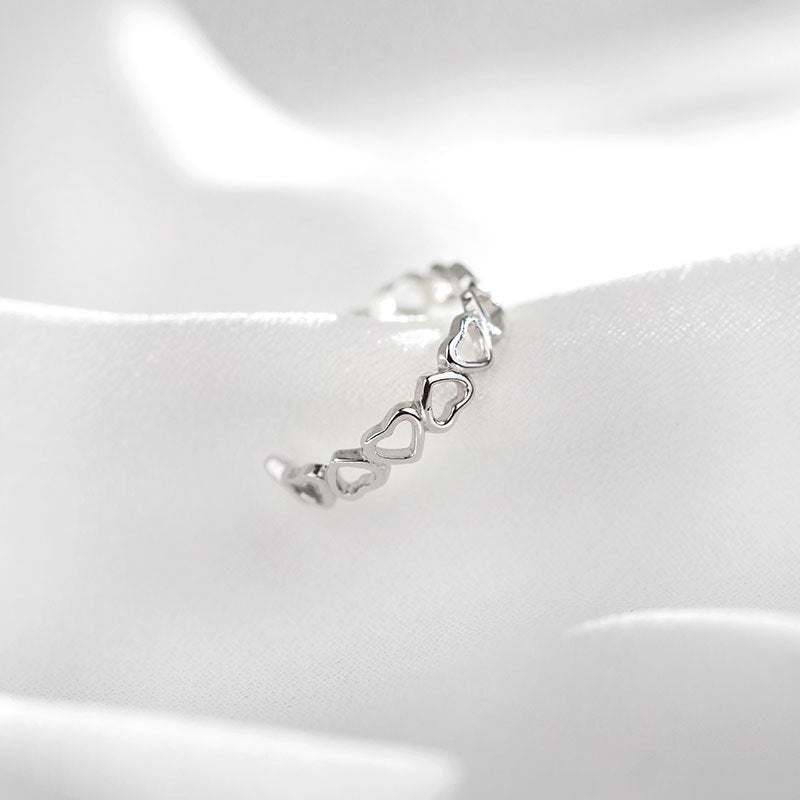 Hurmaava Sormus jokaiseen tilaisuuteen