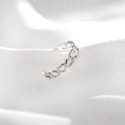 Hurmaava Sormus jokaiseen tilaisuuteen