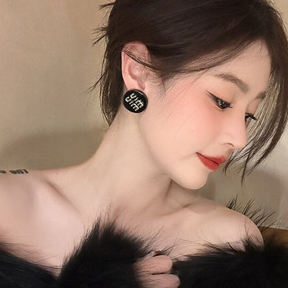 Romanttinen Korvarengas erityisiin hetkiin