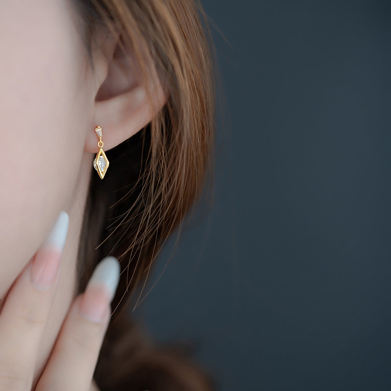 Romanttinen Korvarengas erityisiin hetkiin