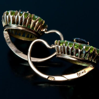 Kaunis Korvarengas ainutlaatuisella tyylillä