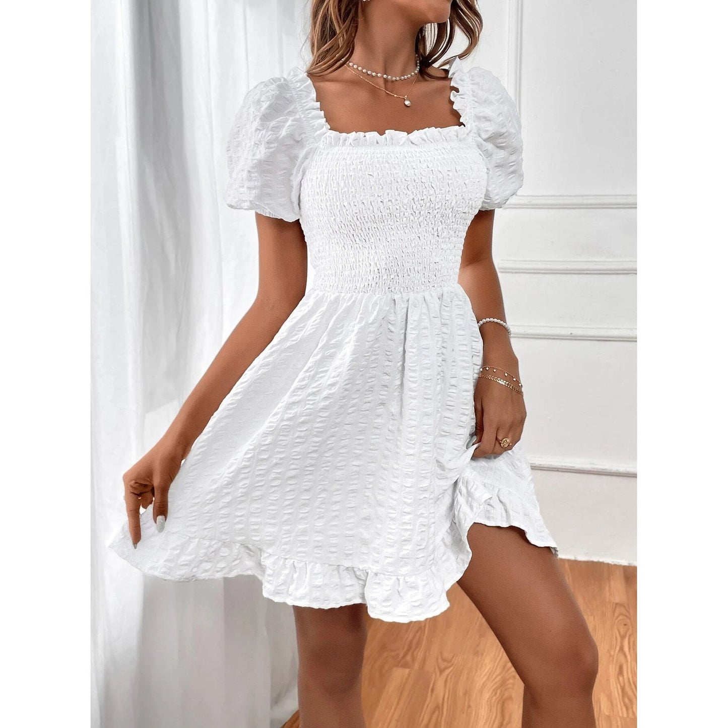 Polished Dress with an Effortless Classic Look