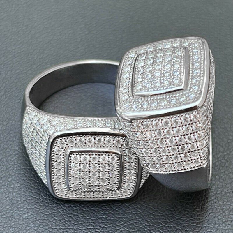 Kaunis Sormus ainutlaatuisella tyylillä