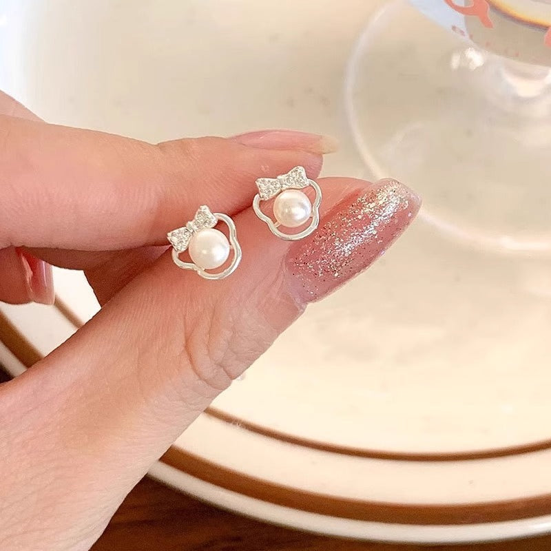 Hurmaava Helmi Korvarengas jokaiseen tilaisuuteen