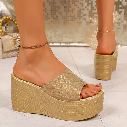 Sulavalinaiset Ortopediset Sandaalit Moderniin Tyyliin