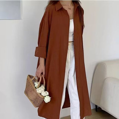 Classic Vintage Shirt with a Flattering Fit
