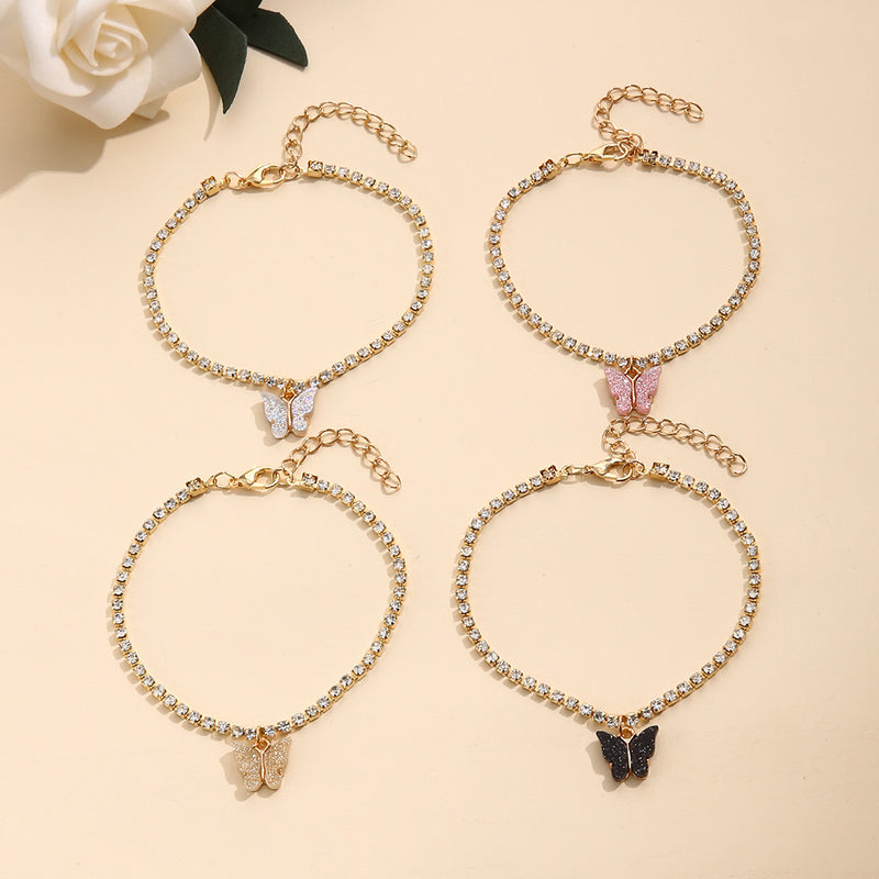 Kaunis Rannekoru ainutlaatuisella tyylillä