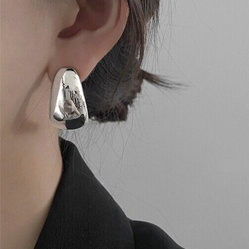 Käsintehty vintage Korvarengas