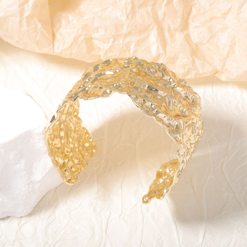 Herkkä käsityö Rannekoru