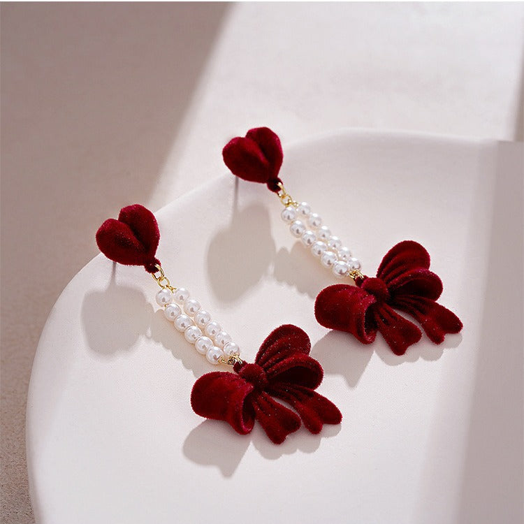 Käsintehty vintage Helmi Korvarengas