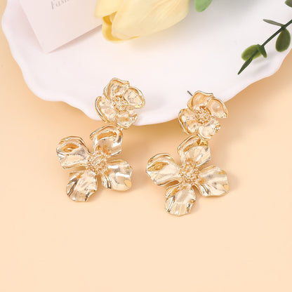 Käsintehty vintage Korvarengas