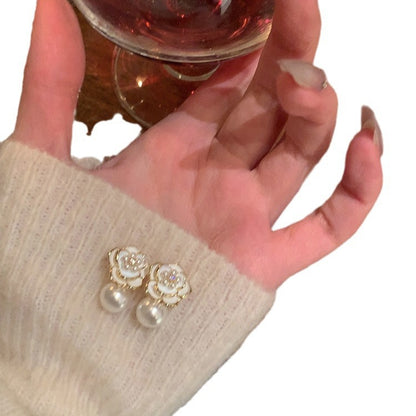 Herkkä käsityö Helmi Koru