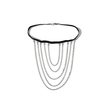 Kaunis Ketju ainutlaatuisella tyylillä