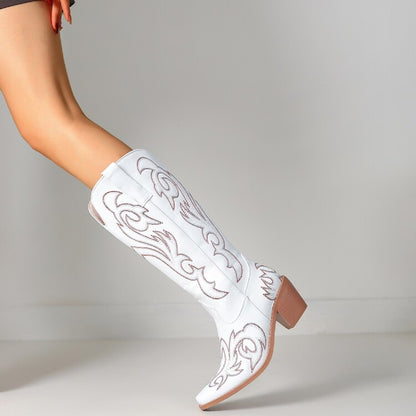 Kauniisti Valmistetut Ortopediset Saappaat