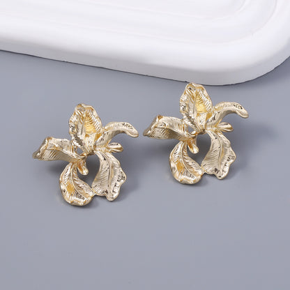 Hurmaava Kulta Korvarengas jokaiseen tilaisuuteen