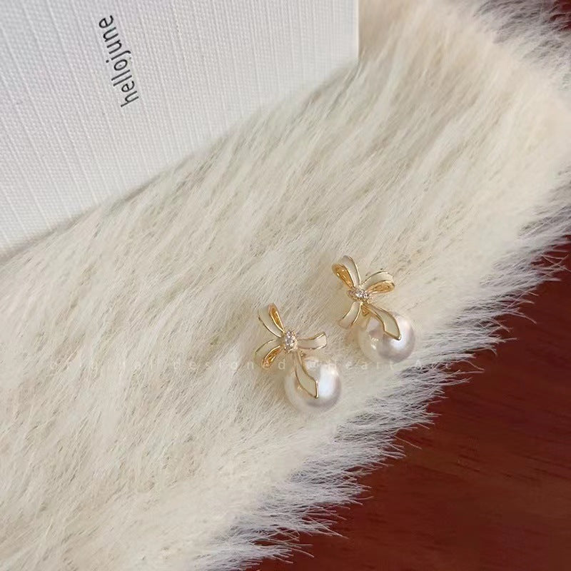 Romanttinen Helmi Korvarengas erityisiin hetkiin