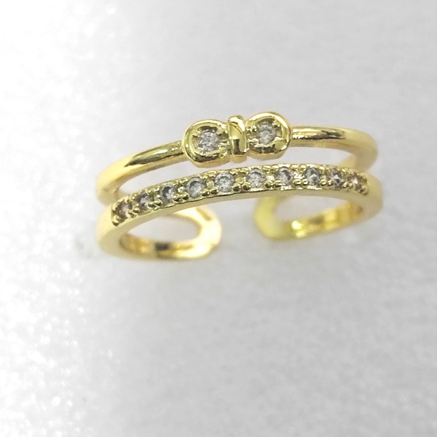 Romanttinen Sormus erityisiin hetkiin