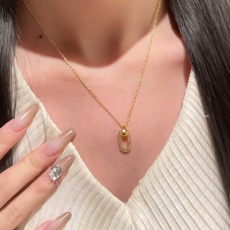 Klassinen Koru ajattomalla viehätyksellä