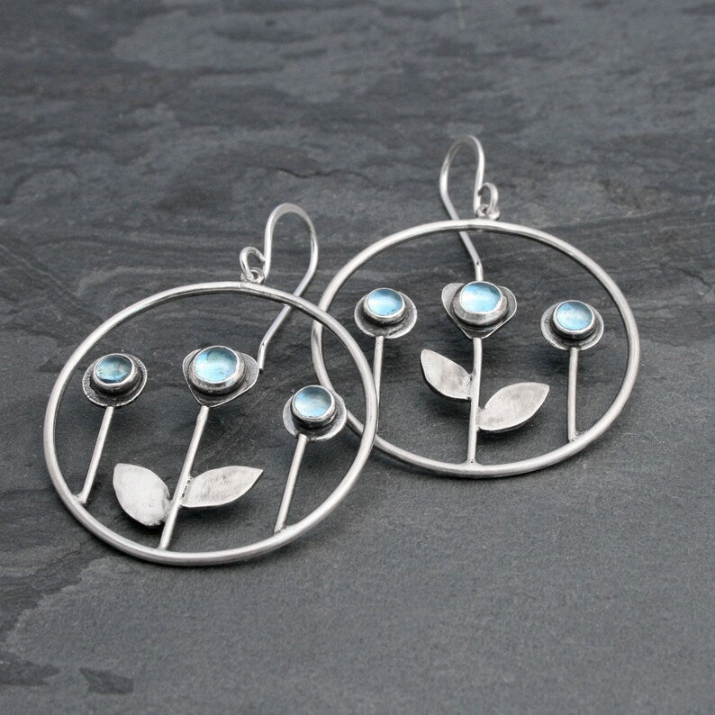 Hurmaava Sormus jokaiseen tilaisuuteen