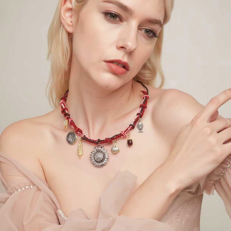 Kaunis Koru ainutlaatuisella tyylillä