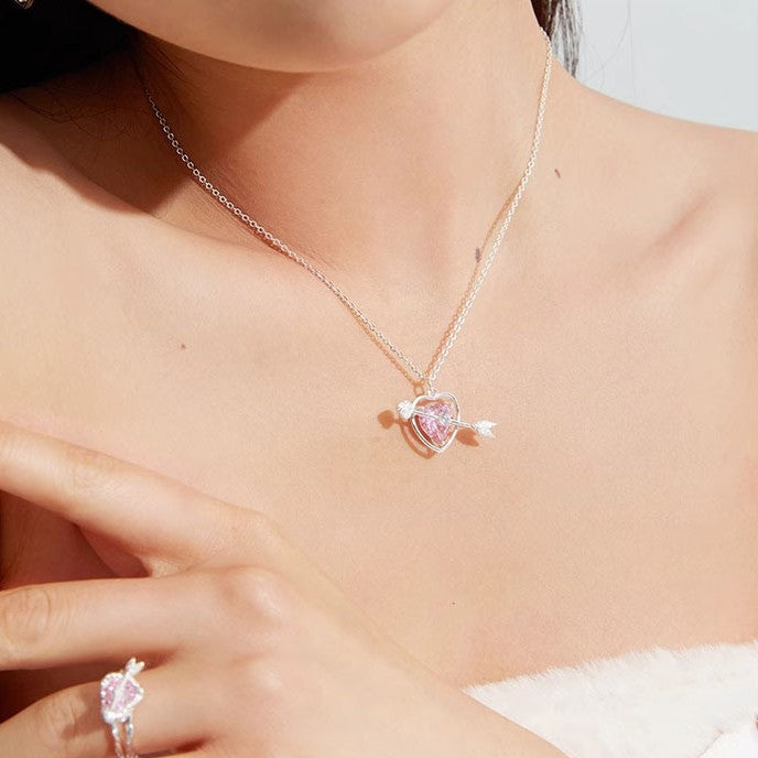 Hurmaava Koru jokaiseen tilaisuuteen