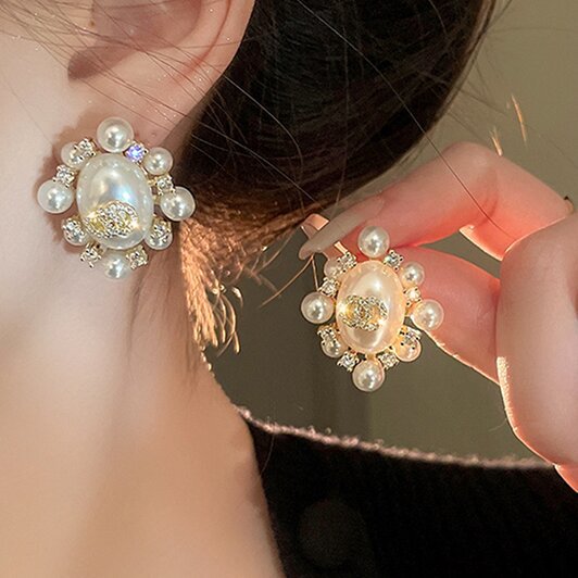 Herkkä käsityö Helmi Korvarengas