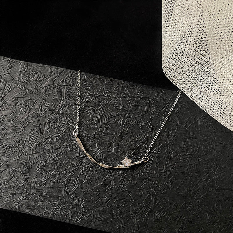 Romanttinen Kaulakoru erityisiin hetkiin