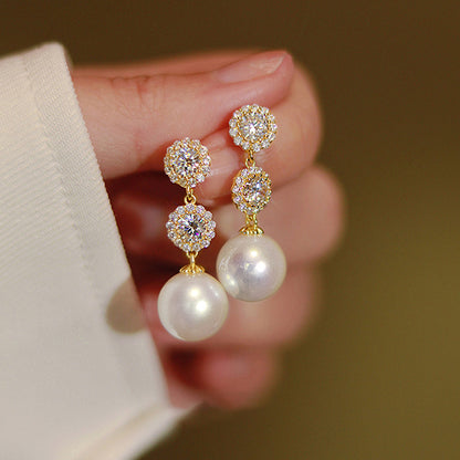 Klassinen Korvarengas ajattomalla viehätyksellä