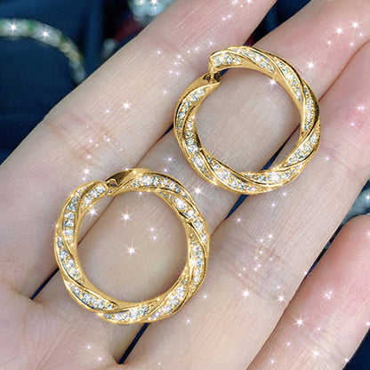 Romanttinen Korvarengas erityisiin hetkiin