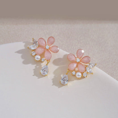 Hurmaava Korvarengas jokaiseen tilaisuuteen