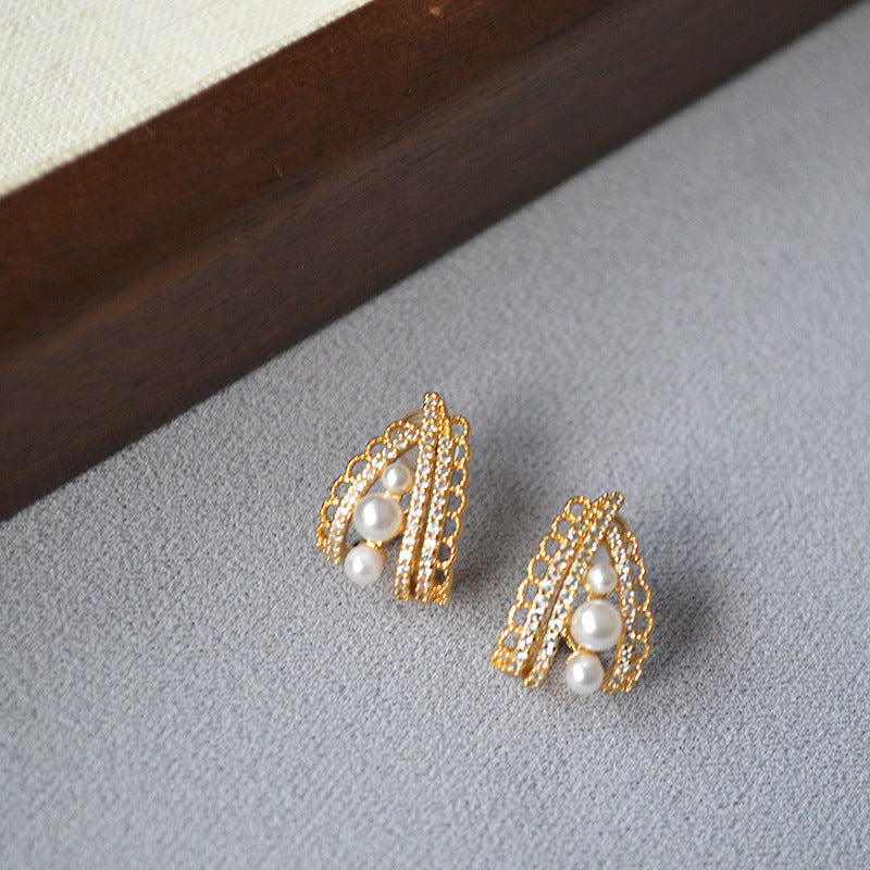 Upea Hopea Korvarengas päivittäiseen käyttöön