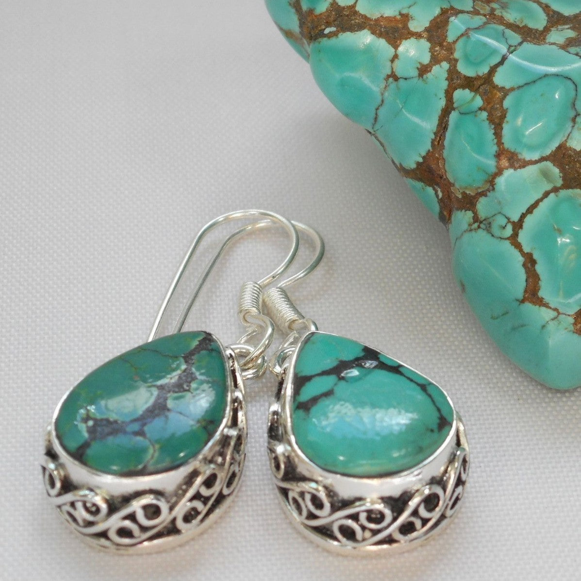 Hurmaava Korvarengas jokaiseen tilaisuuteen