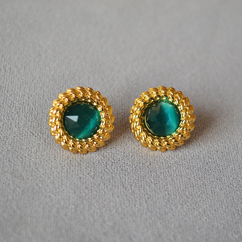 Hurmaava Hopea Korvarengas jokaiseen tilaisuuteen