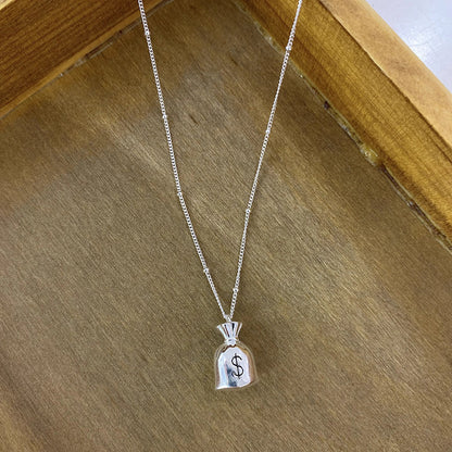 Herkkä käsityö Kaulakoru