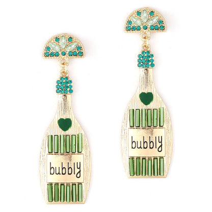 Kaunis Korvarengas ainutlaatuisella tyylillä