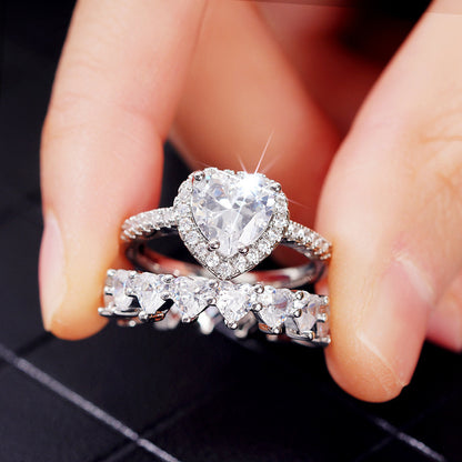 Hurmaava Sormus jokaiseen tilaisuuteen