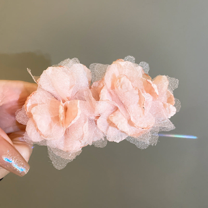 Elegantti Korvarengas jokaiseen tilaisuuteen