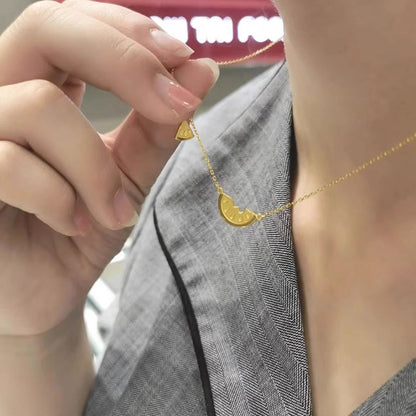 Romanttinen Kulta Kaulakoru erityisiin hetkiin