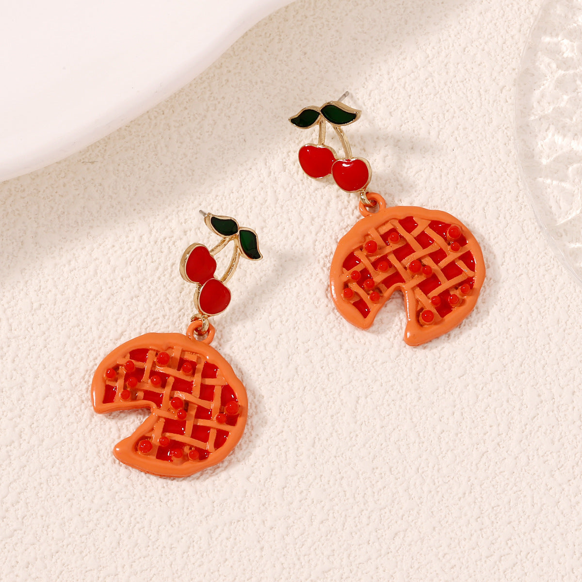 Hurmaava Korvarengas jokaiseen tilaisuuteen