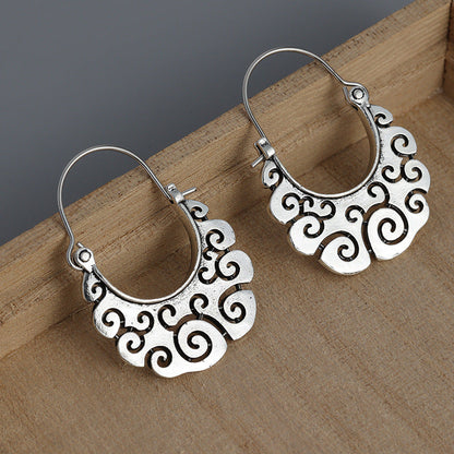 Kaunis Sormus ainutlaatuisella tyylillä