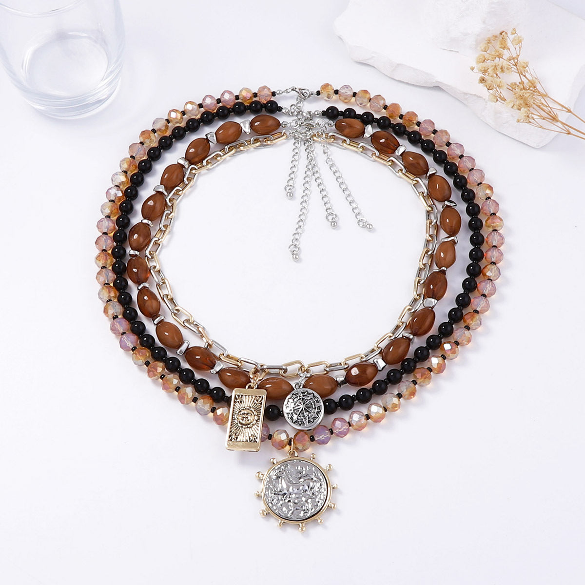 Käsintehty vintage Koru