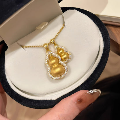 Elegantti Kaulakoru jokaiseen tilaisuuteen