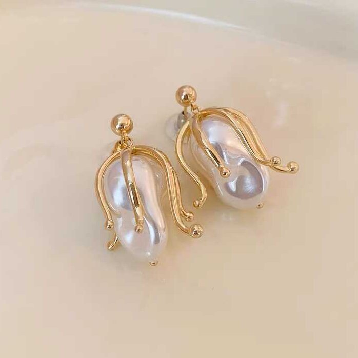 Elegantti Helmi Korvarengas jokaiseen tilaisuuteen